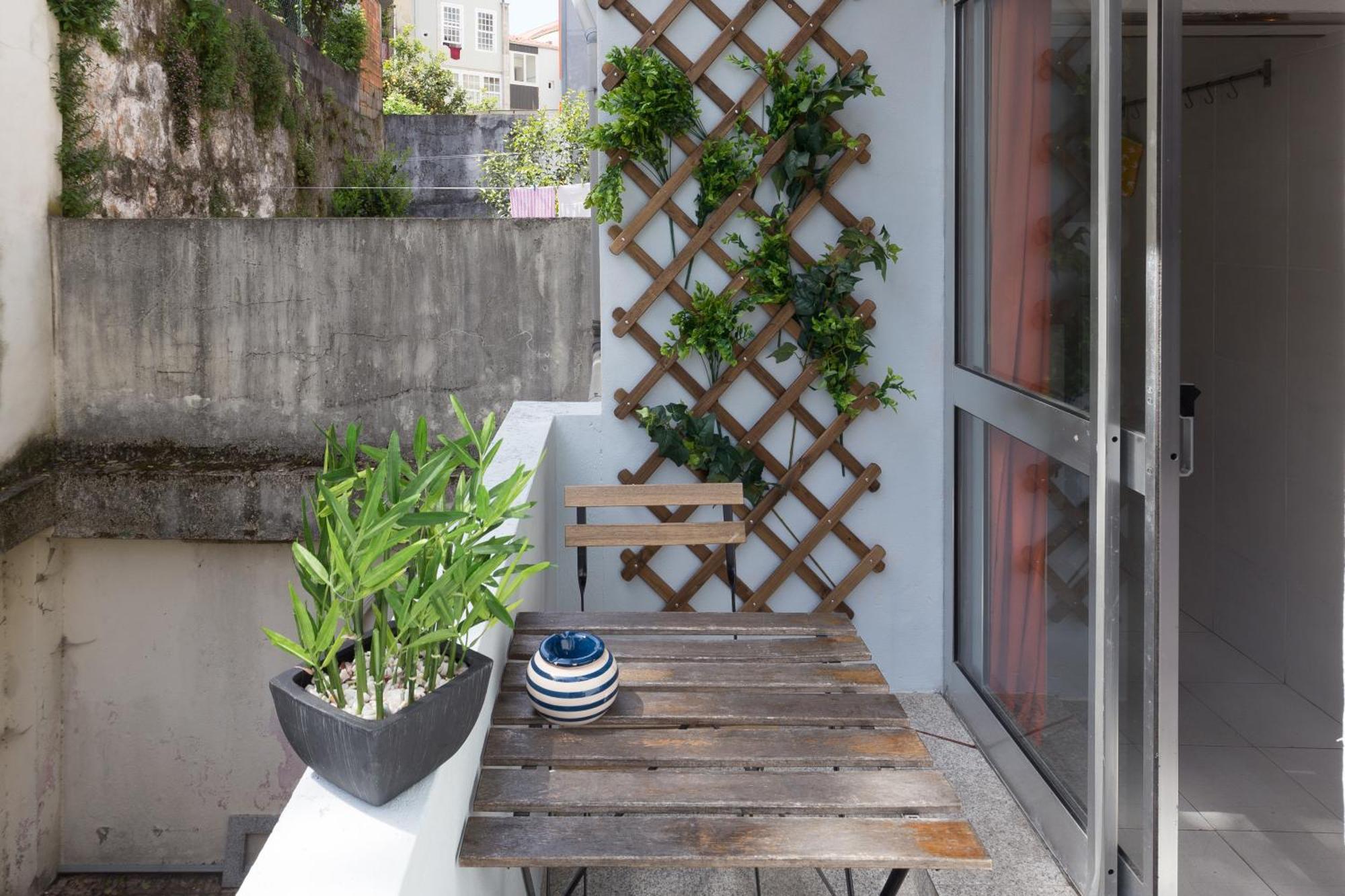 Host Wise - Large Flat W Terrace - Ace Location At Aliados * Oporto