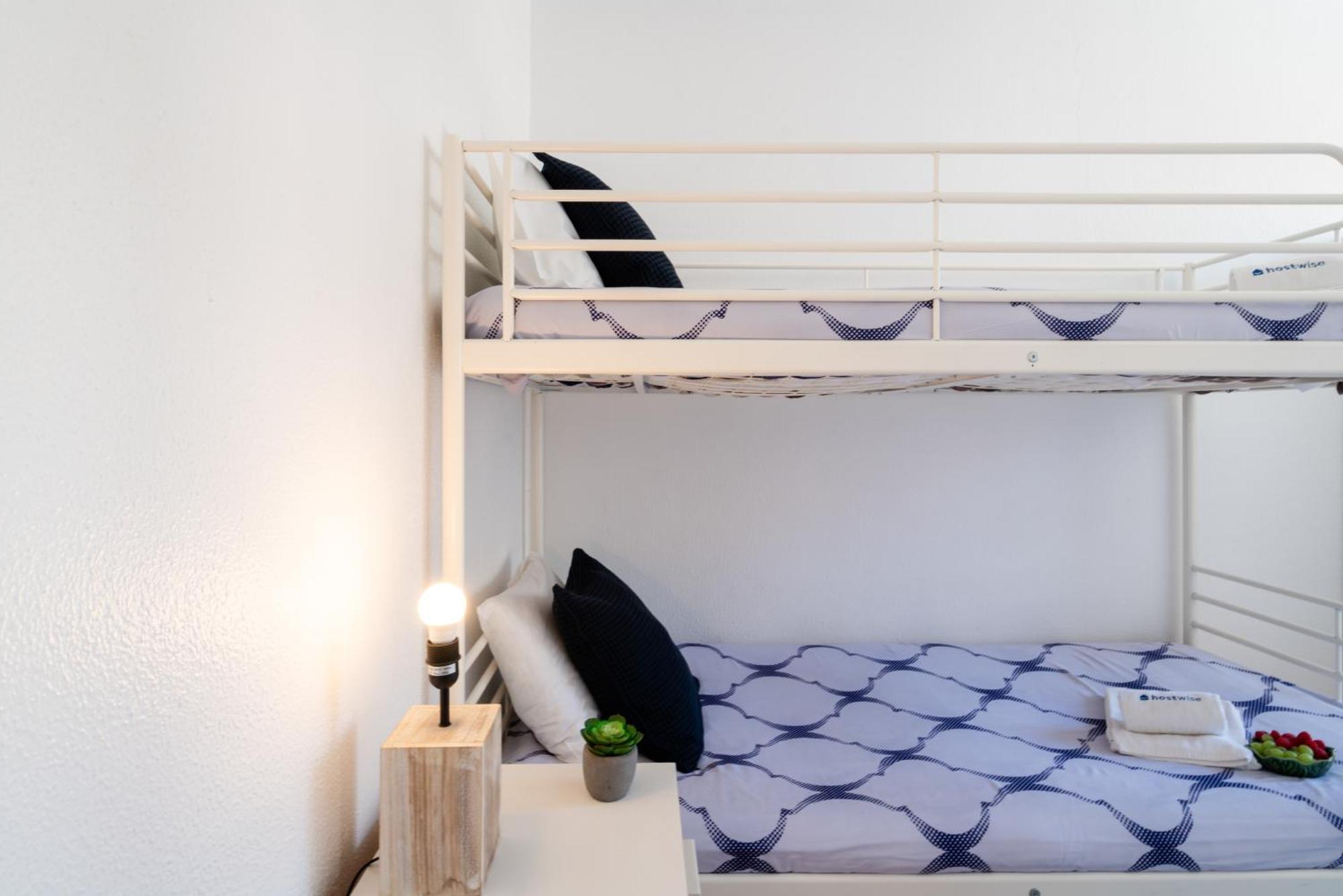 Host Wise - Large Flat W Terrace - Ace Location At Aliados Appartamento
