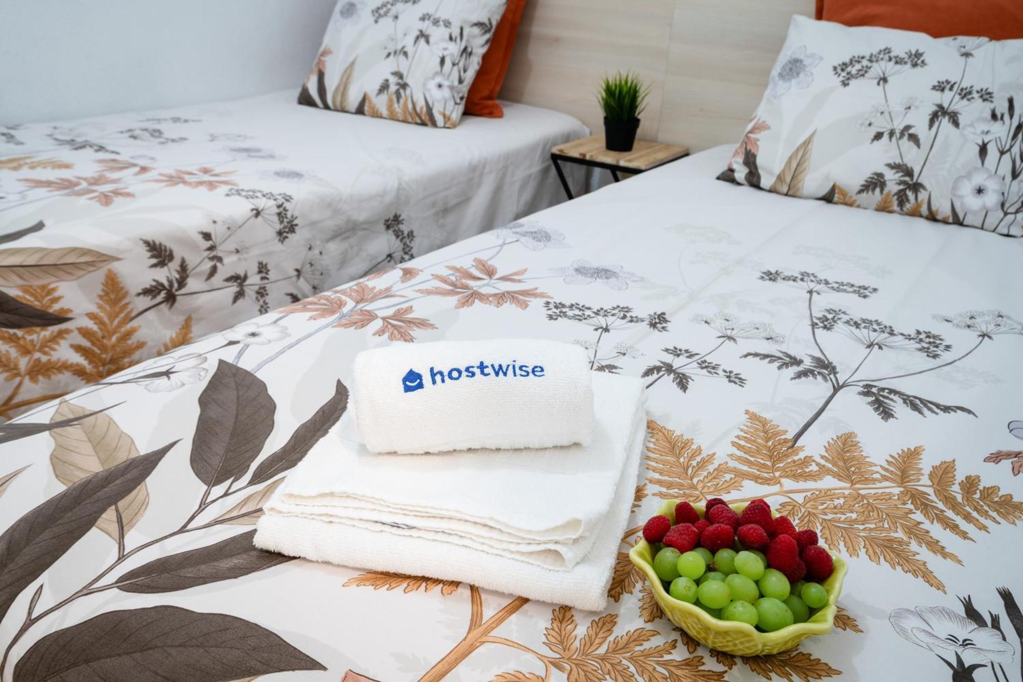Host Wise - Large Flat W Terrace - Ace Location At Aliados * Oporto