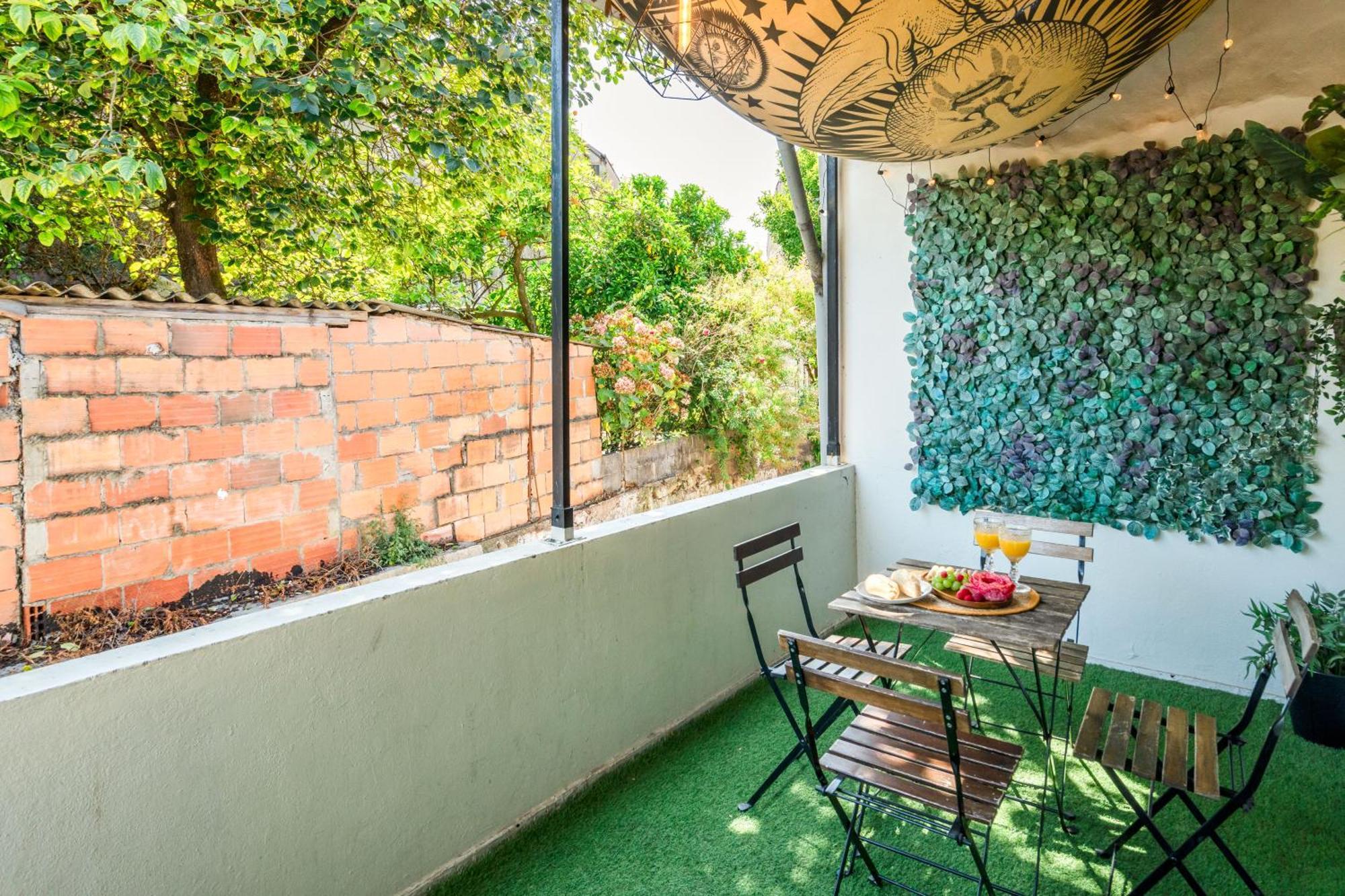 Host Wise - Large Flat W Terrace - Ace Location At Aliados * Oporto