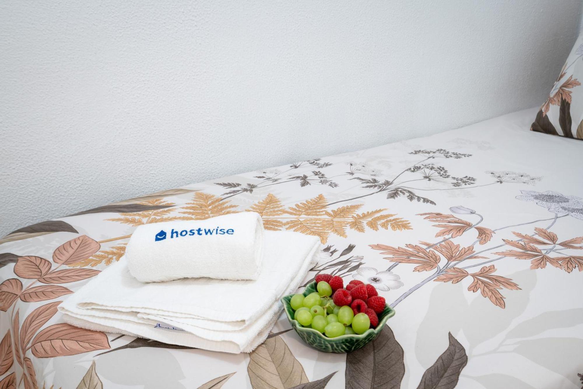 Host Wise - Large Flat W Terrace - Ace Location At Aliados Oporto