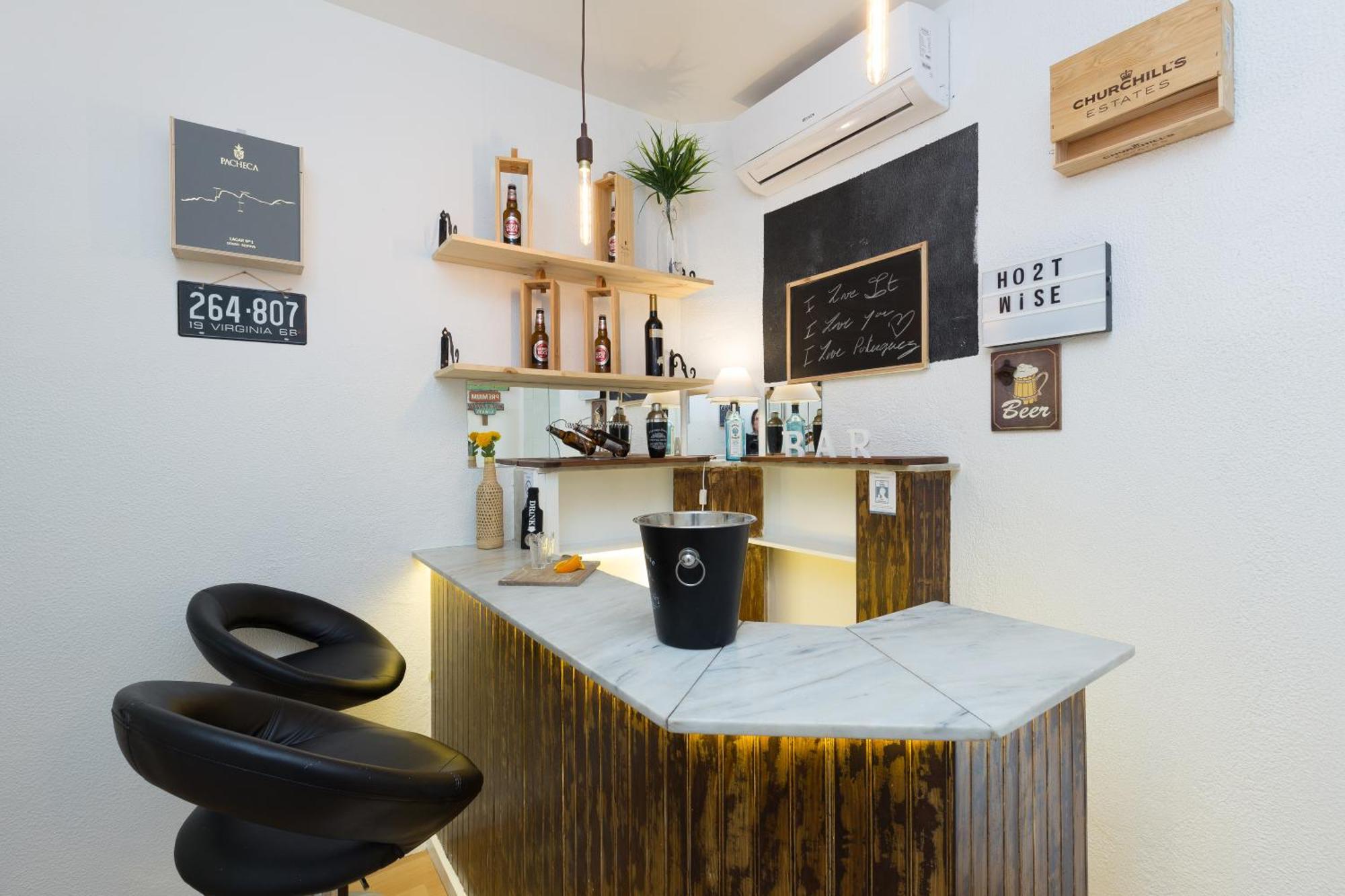 Host Wise - Large Flat W Terrace - Ace Location At Aliados Appartamento